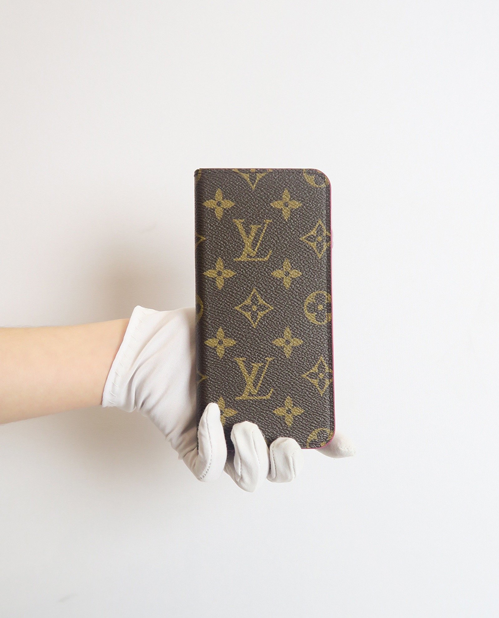 Iphone 7 case discount lv